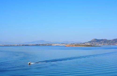 Milos Apartment | 60 m² Serviced apartment ∙ 5 guests