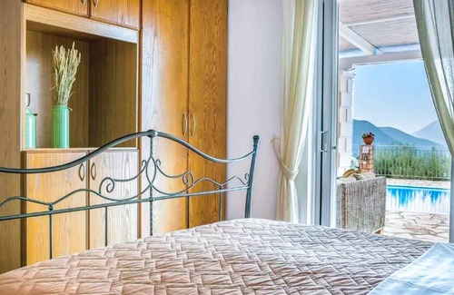 Nidri Villa | 60 m² Villa ∙ 2 bedrooms ∙ 4 guests