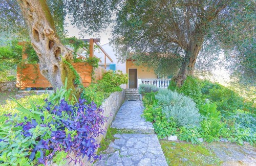 Agios Spyridon Corfu Villa | 60 m² Villa ∙ 2 bedrooms ∙ 5 guests