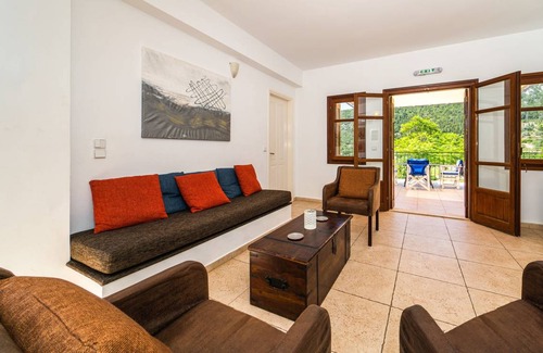 Stavros Villa | 60 m² Villa ∙ 2 bedrooms ∙ 4 guests