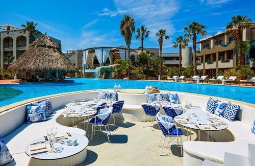 Ormos Prinou Resort | 64 m² Resort ∙ 2 bedrooms ∙ 127 guests