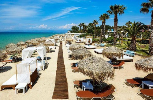 Ormos Prinou Resort | 64 m² Resort ∙ 2 bedrooms ∙ 127 guests