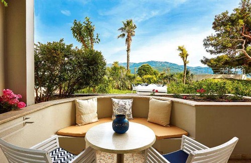 Ormos Prinou Resort | 64 m² Resort ∙ 2 bedrooms ∙ 127 guests