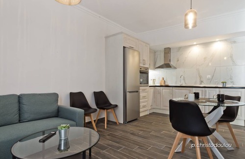 Karpathos Apartment | 65 m² Apartment ∙ 2 bedrooms ∙ 4 guests