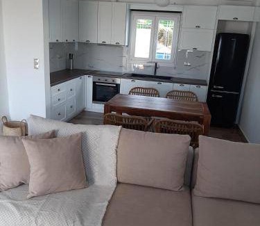 Glinado House | 67 m² House ∙ 2 bedrooms ∙ 4 guests