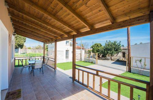 Archanes-Asterousia House | 67 m² House ∙ 3 bedrooms ∙ 6 guests