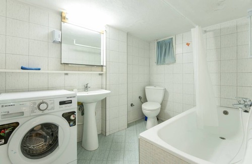 Thessaloniki City Centre Apartment | 70 m² Apartment ∙ 2 bedrooms ∙ 8 guests