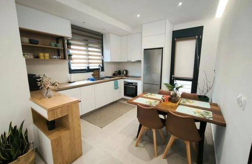 Peristeri Apartment | 70 m² Apartment ∙ 2 bedrooms ∙ 5 guests