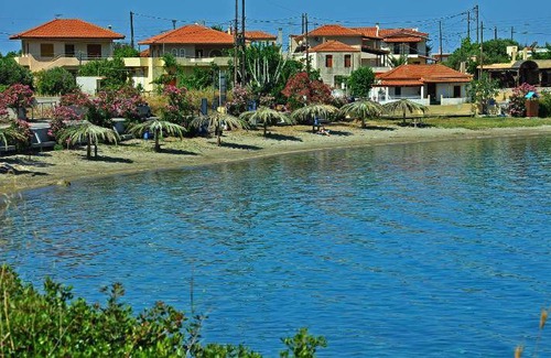 Archangelos Apartment | 70 m² Apartment ∙ 2 bedrooms ∙ 6 guests