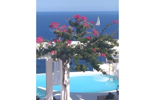 Kithira House | 70 m² Finca ∙ 2 bedrooms ∙ 4 guests