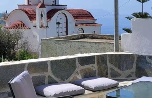 Karpathos House | 70 m² House ∙ 1 bedroom ∙ 5 guests