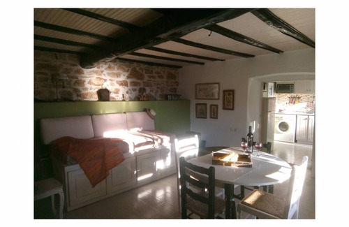 Kavalleraina House | 70 m² House ∙ 2 bedrooms ∙ 3 guests