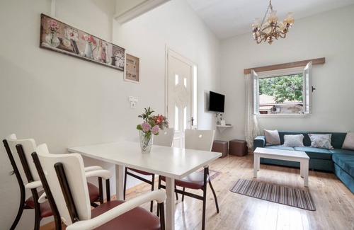 Sivros House | 70 m² House ∙ 3 bedrooms ∙ 4 guests