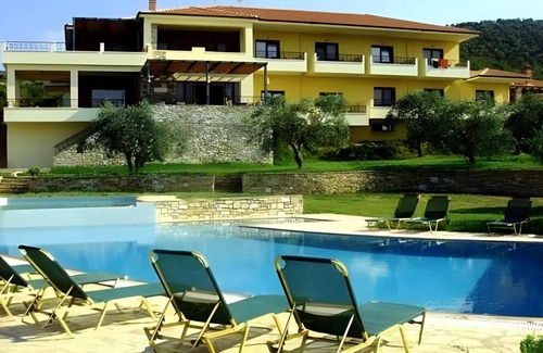 Pefkari Apartment | 70 m² Serviced apartment ∙ 2 bedrooms ∙ 10 guests