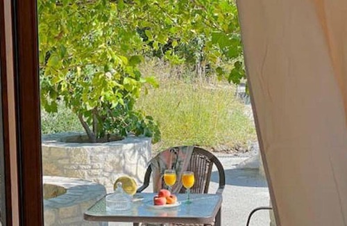 Heraklion Apartment | 72 m² Apartment ∙ 2 bedrooms ∙ 5 guests