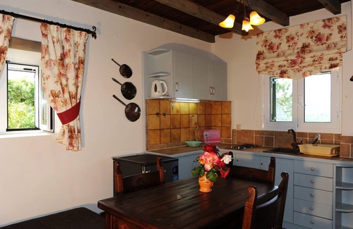 Doukades Apartment | 75 m² Apartment ∙ 2 bedrooms ∙ 5 guests