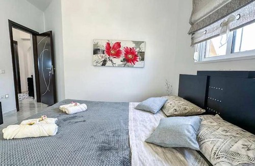 Petaloudes Apartment | 75 m² Apartment ∙ 3 bedrooms ∙ 7 guests