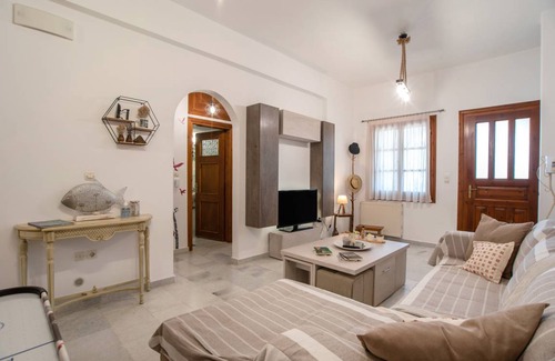 Aperathos Apartment | 75 m² Apartment ∙ 2 bedrooms ∙ 3 guests