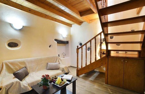 Vatolakkos Apartment | 75 m² Apartment ∙ 4 guests