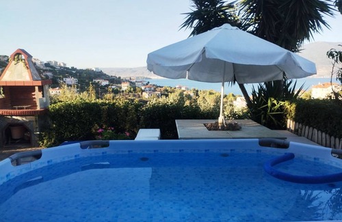 Volos Villa | 77 m² Villa ∙ 2 bedrooms ∙ 4 guests