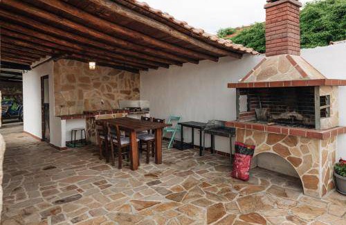 Pieres House | 78 m² House ∙ 3 bedrooms ∙ 9 guests
