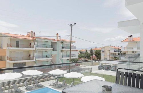 Paralia Ofryniou Apartment | 78 m² Serviced apartment ∙ 6 guests