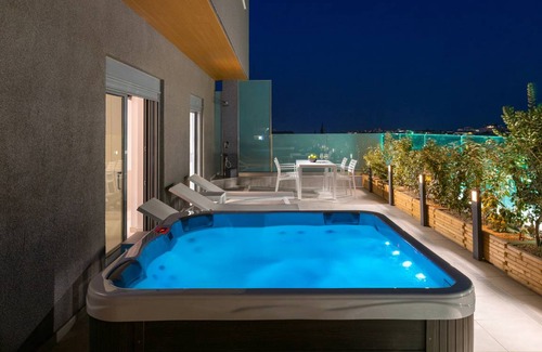 Petaloudes Apartment | 80 m² Apartment ∙ 2 bedrooms ∙ 6 guests