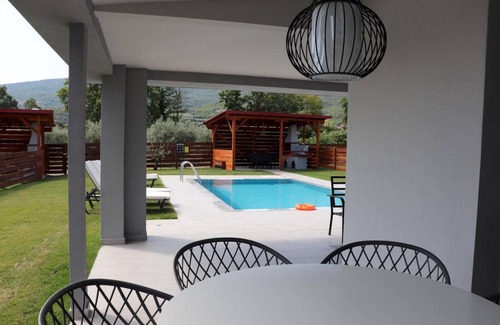 Skotina House | 80 m² House ∙ 2 bedrooms ∙ 5 guests