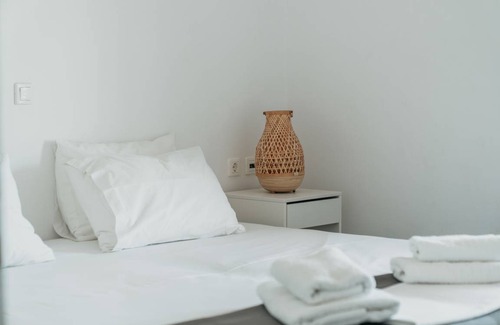 Livadi House | 80 m² House ∙ 3 bedrooms ∙ 6 guests