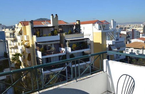 Marousi Apartment | 80 m² Serviced apartment ∙ 2 bedrooms ∙ 5 guests