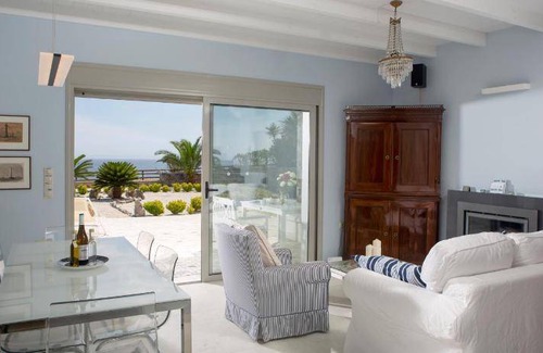 Achlia House | 84 m² House ∙ 2 bedrooms ∙ 4 guests
