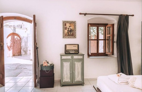 Roustika House | 84 m² House ∙ 3 bedrooms ∙ 7 guests