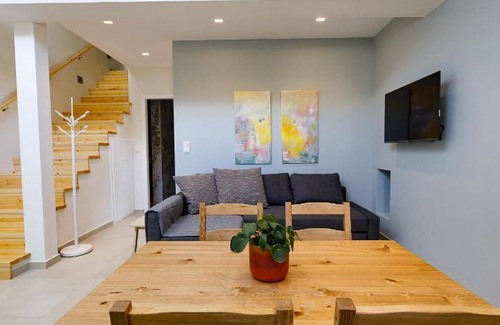 Kalamata Marina Apartment | 85 m² Apartment ∙ 2 bedrooms ∙ 6 guests