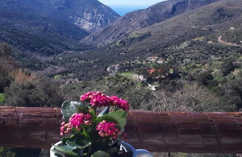 Livadia Apartment | 85 m² Apartment ∙ 2 bedrooms ∙ 4 guests