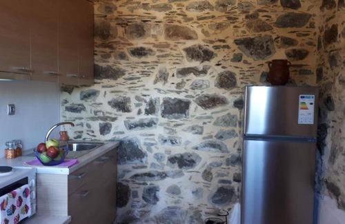 Livadia Apartment | 85 m² Apartment ∙ 2 bedrooms ∙ 4 guests