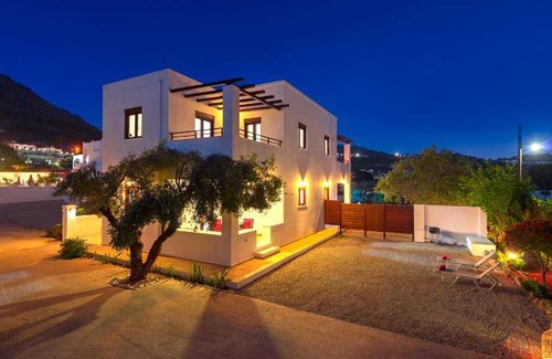 Pefkos Resort | 85 m² Resort ∙ 2 bedrooms ∙ 4 guests