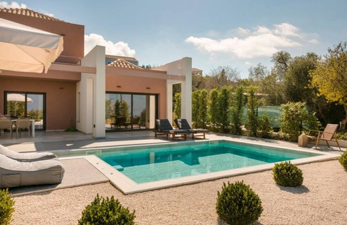 Antipata Villa | 85 m² Villa ∙ 2 bedrooms ∙ 5 guests