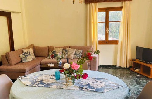 Doukades Apartment | 90 m² Apartment ∙ 2 bedrooms ∙ 4 guests