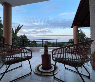 Mavromati Apartment | 90 m² Apartment ∙ 2 bedrooms ∙ 4 guests