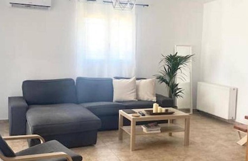 Khelmata House | 90 m² House ∙ 2 bedrooms ∙ 5 guests