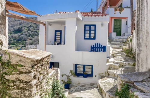 Ioulida House | 90 m² House ∙ 2 bedrooms ∙ 5 guests