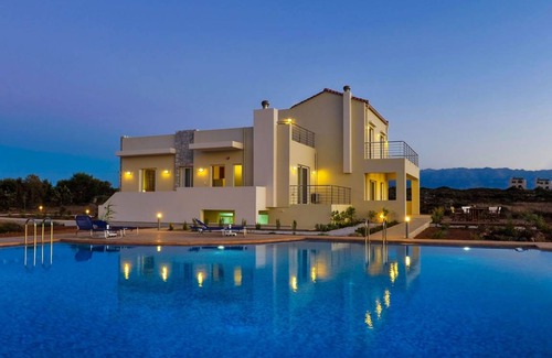 Stavros House | 90 m² House ∙ 3 bedrooms ∙ 6 guests