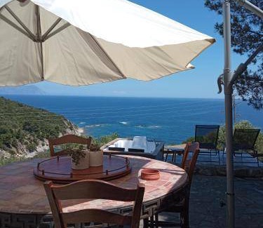 Sithonia House | 90 m² House ∙ 3 bedrooms ∙ 10 guests