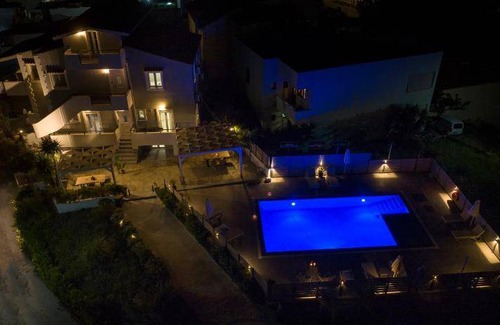 Panormos Apartment | 90 m² Serviced apartment ∙ 2 bedrooms ∙ 10 guests