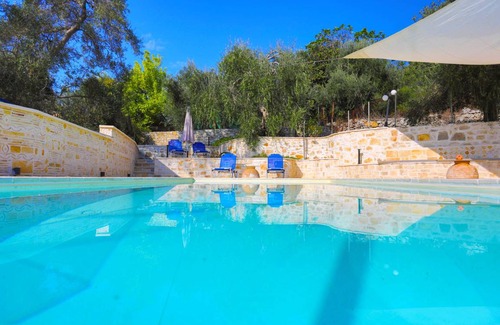 Makratika Villa | 90 m² Villa ∙ 3 bedrooms ∙ 6 guests