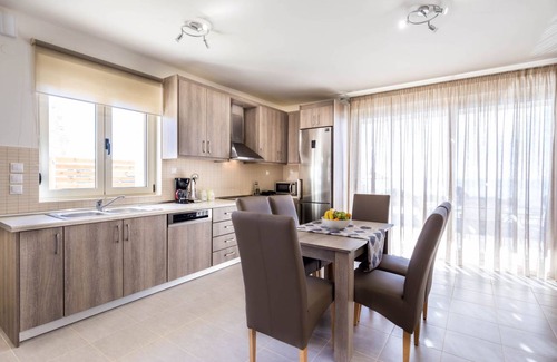 Triopetra Villa | 90 m² Villa ∙ 3 bedrooms ∙ 8 guests