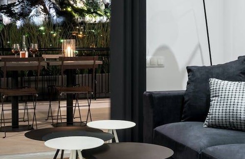 Plaka Apartment | 95 m² Apartment ∙ 2 bedrooms ∙ 5 guests