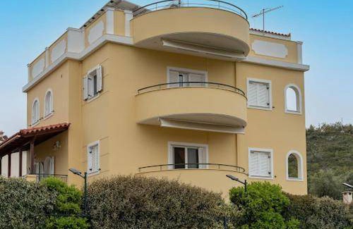 Palaia Fokaia Apartment | 96 m² Apartment ∙ 2 bedrooms ∙ 6 guests
