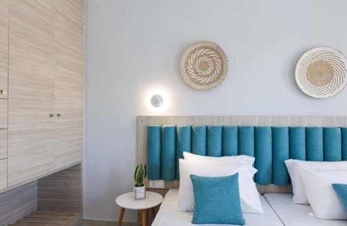 Adelianos Kampos Hotel | Adele Riva : Queen Room with Sea View