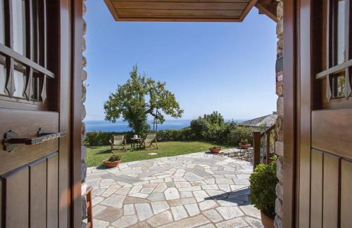 Mouresi House | Adis Oneirou